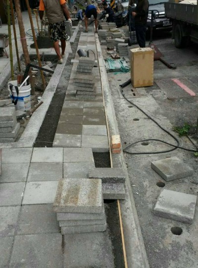 屏東連鎖磚, 屏東人行道磚, 屏東連鎖磚舖設, 屏東人行道鋪設 , 屏東連鎖磚施工, 屏東人行道施作